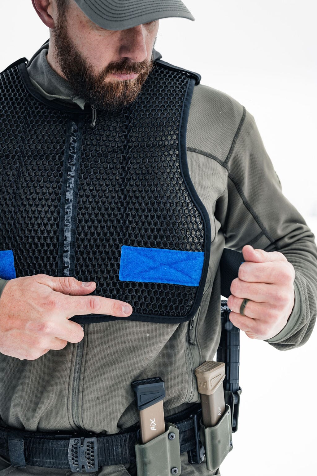 One Police Officer Invents Way To Wear Body Armor Comfortably Part 3 603042 1200x1799 ?v=1683145275
