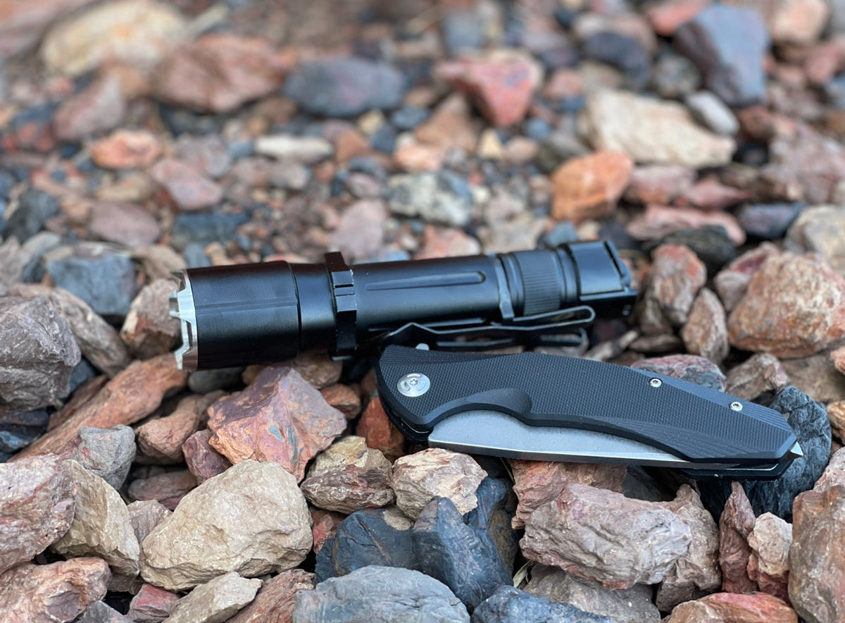 What Is A Tactical Flashlight And How Do You Use One — 221B Tactical